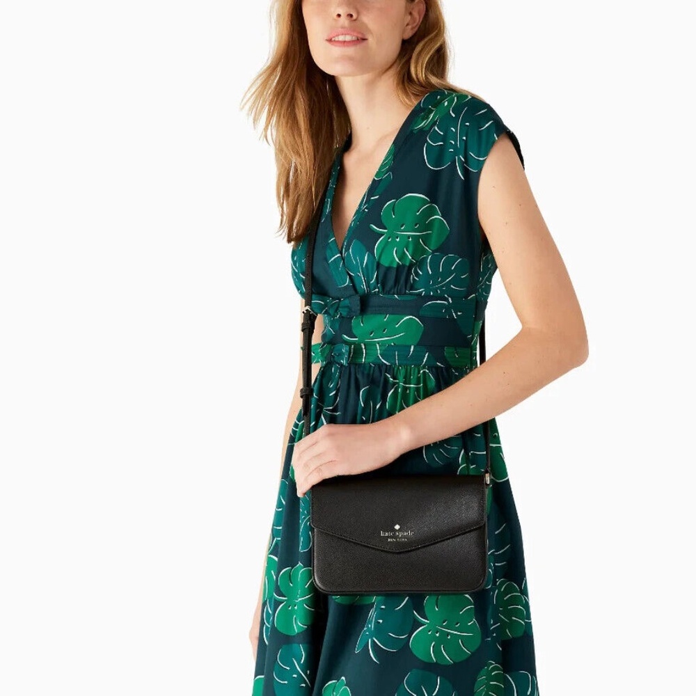 Kate Spade Sadie Envelope Crossbody Leather Purse in Black